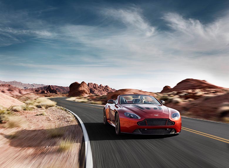 Aston Martin stellt 2015 V12 Vantage S Roadster vor 1