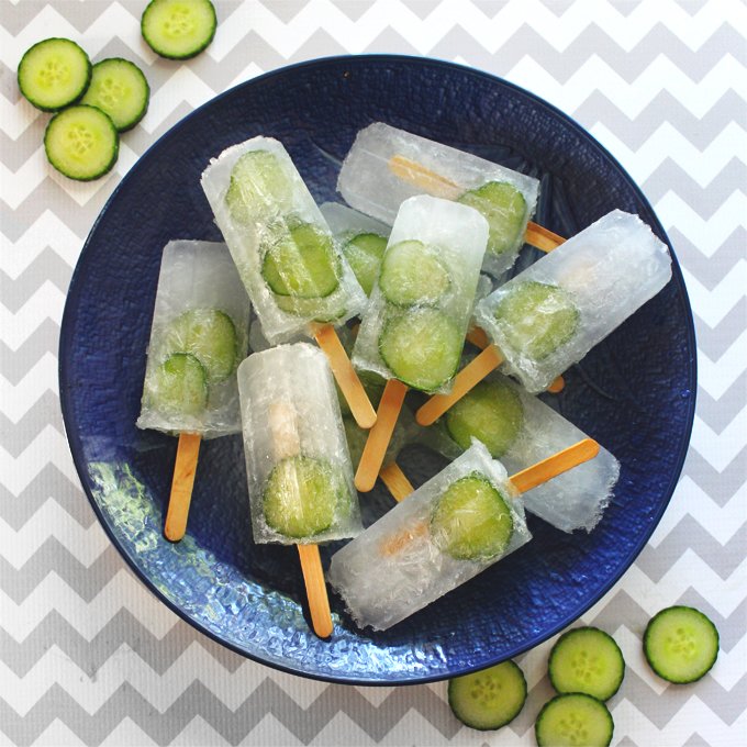 Gin Tonic Eis: Gin & Tonic mit Gurke am Stiel