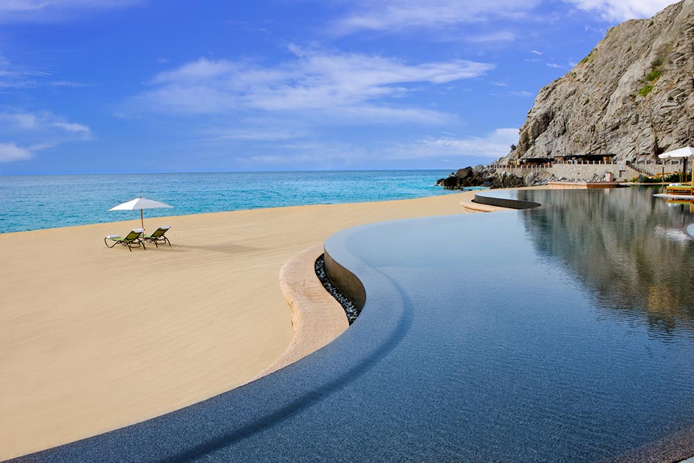 10-Spectacular-Infinity-Pools-03