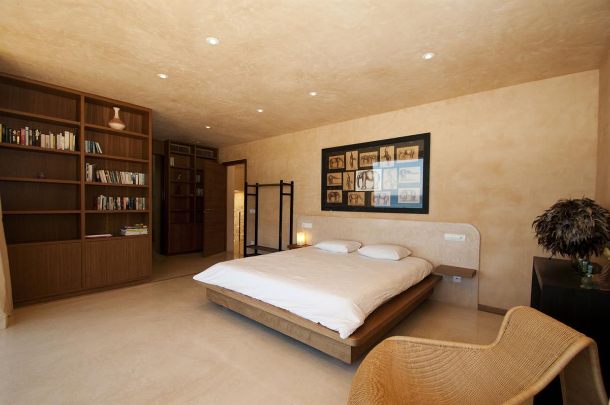 Breathtaking Villa Talamanca in Ibiza 10