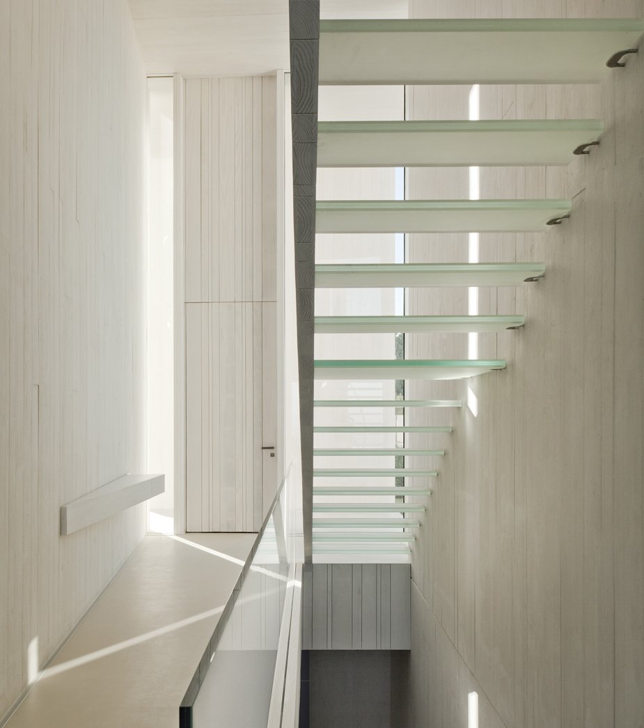 Ein Blick aufs Meer by Ramon Esteve Estudio 7