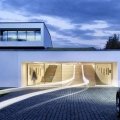 Das Autofamily House von Robert Konieczny KWK Promes