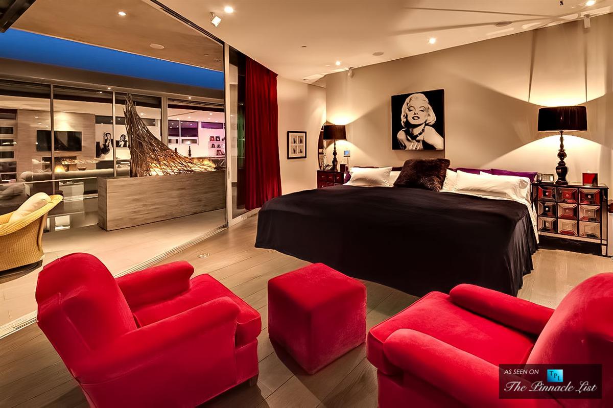Avicii buys $15 Million Luxury Home in L.A. 25