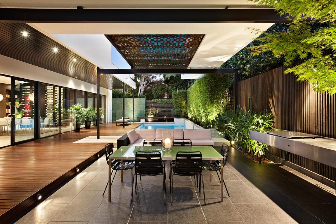 Balaclava Road x COS Design x DDB Design 3