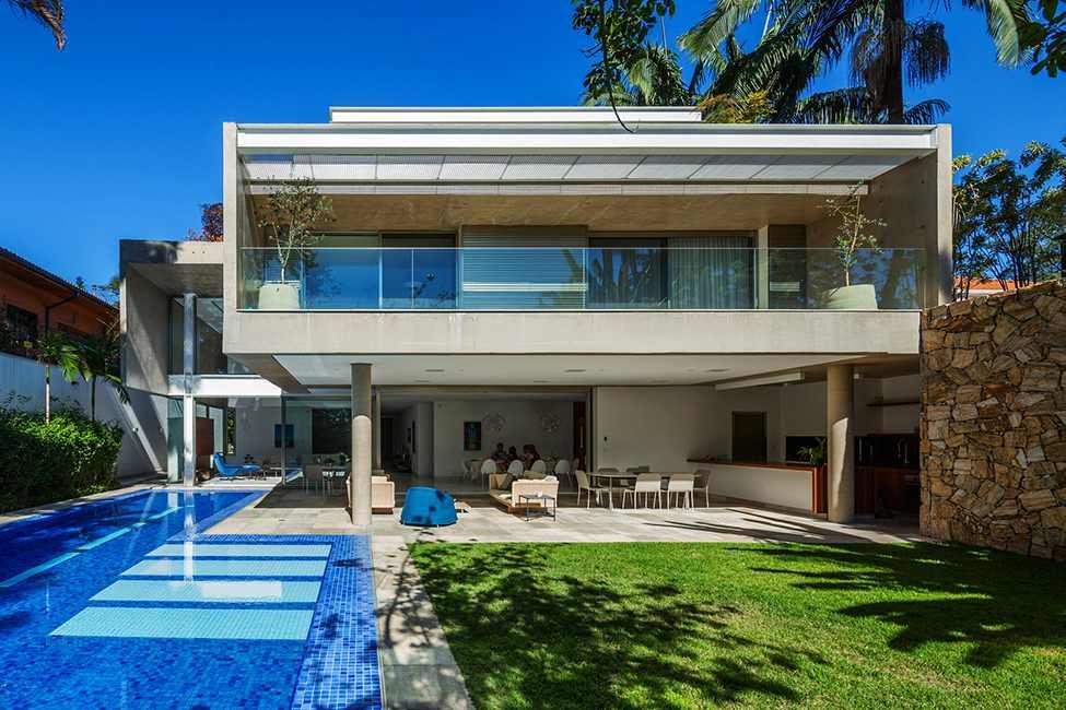Contemporary MG Residence by Reinach Mendonça Arquitetos Associados 13