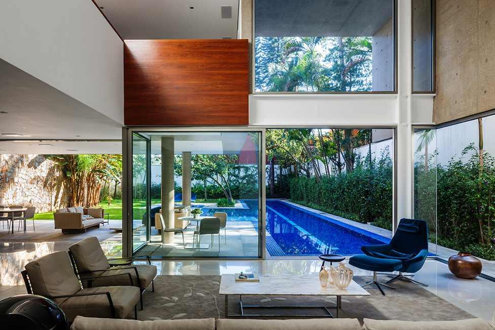 Contemporary MG Residence by Reinach Mendonça Arquitetos Associados 17
