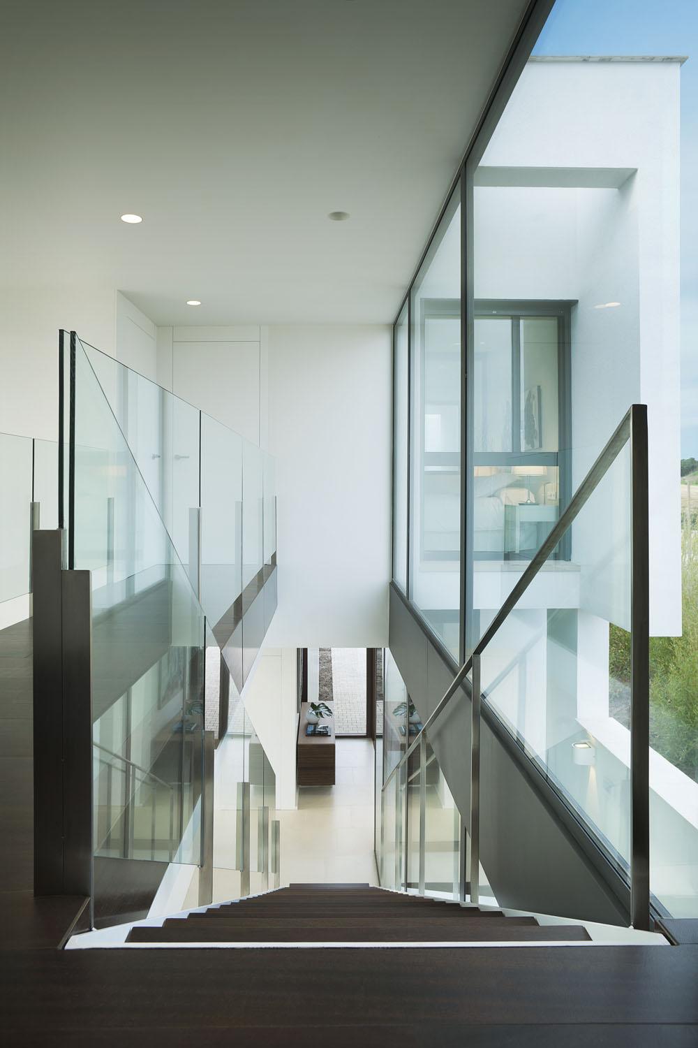 Contemporary Villa at PGA Catalunya, Spain 7