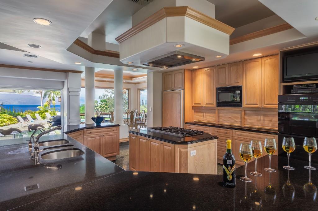 $8,9 Million Hawaiian Plantation Estate on Sale 8
