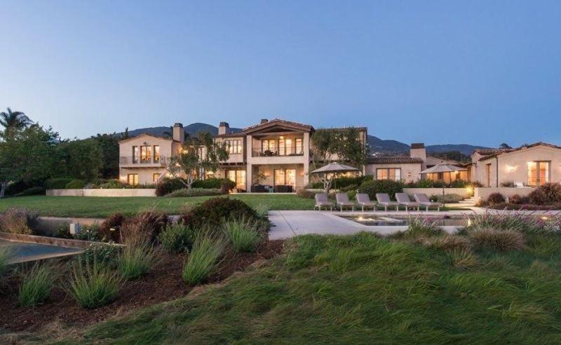 Inside Lady Gaga’s New $23 Million Dollar Estate in Malibu 9