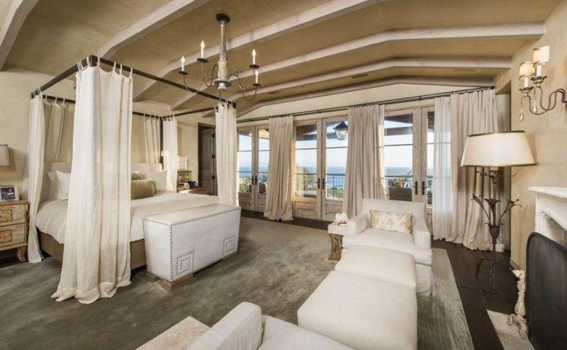 Inside Lady Gaga’s New $23 Million Dollar Estate in Malibu 2
