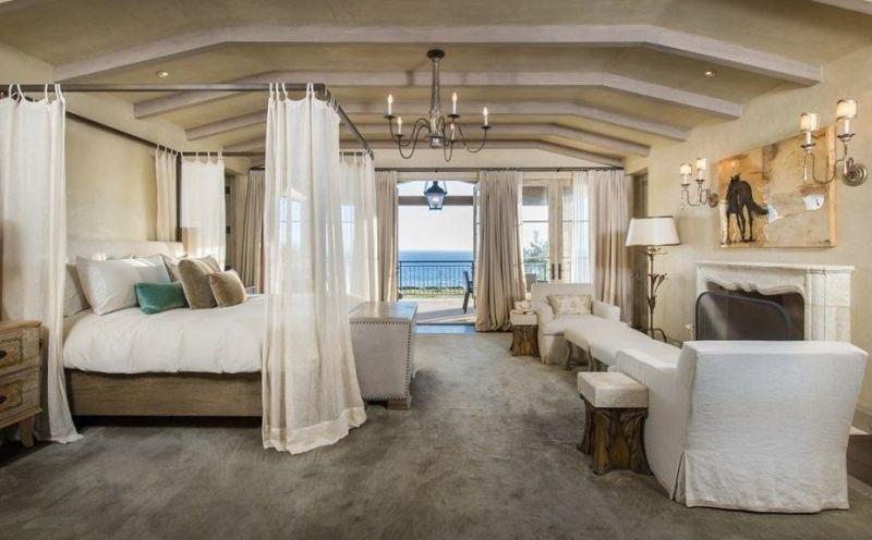 Inside Lady Gaga’s New $23 Million Dollar Estate in Malibu 8