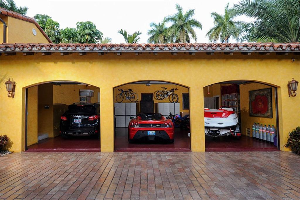 Luxury Waterfront Miami Beach Mansion “Villa Jasmine” 15