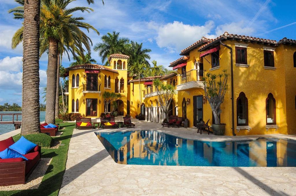 Luxury Waterfront Miami Beach Mansion “Villa Jasmine” 16