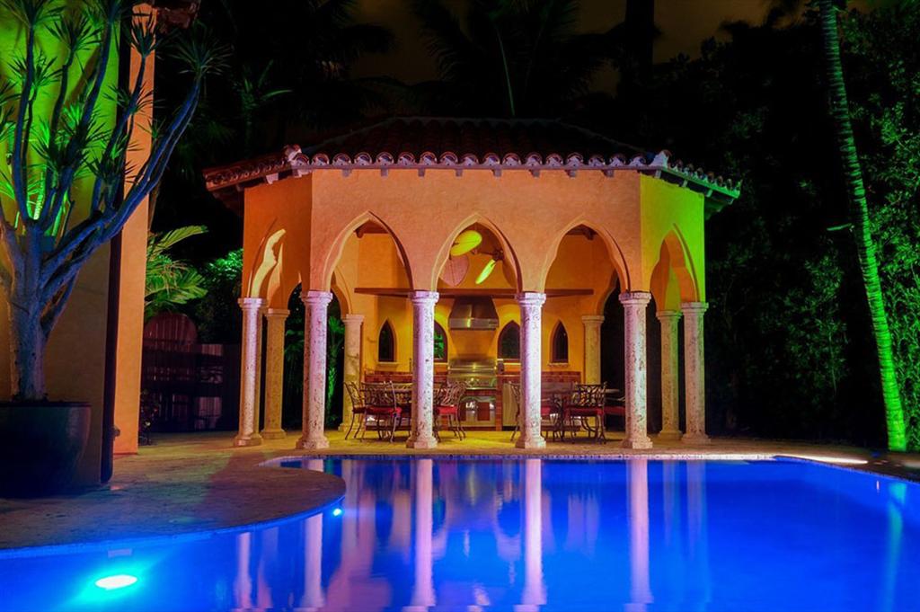 Luxury Waterfront Miami Beach Mansion “Villa Jasmine” 19