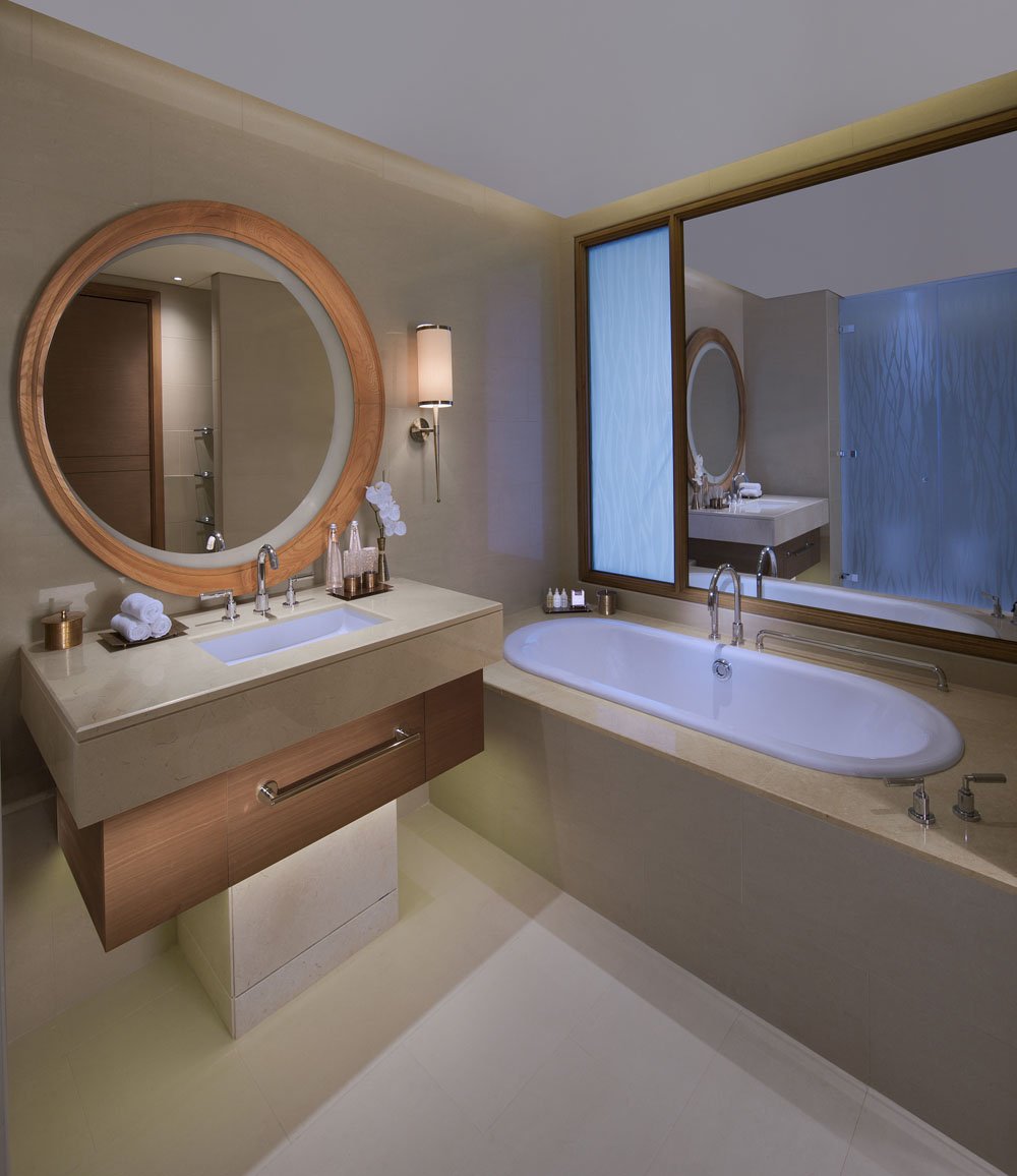 The Mangroves Hotel & Spa in Abu Dhabi 5