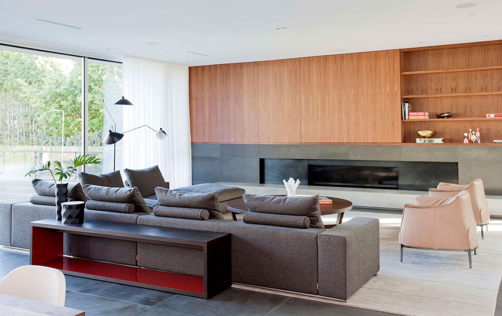 The Point Grey Residence by Evoke 12