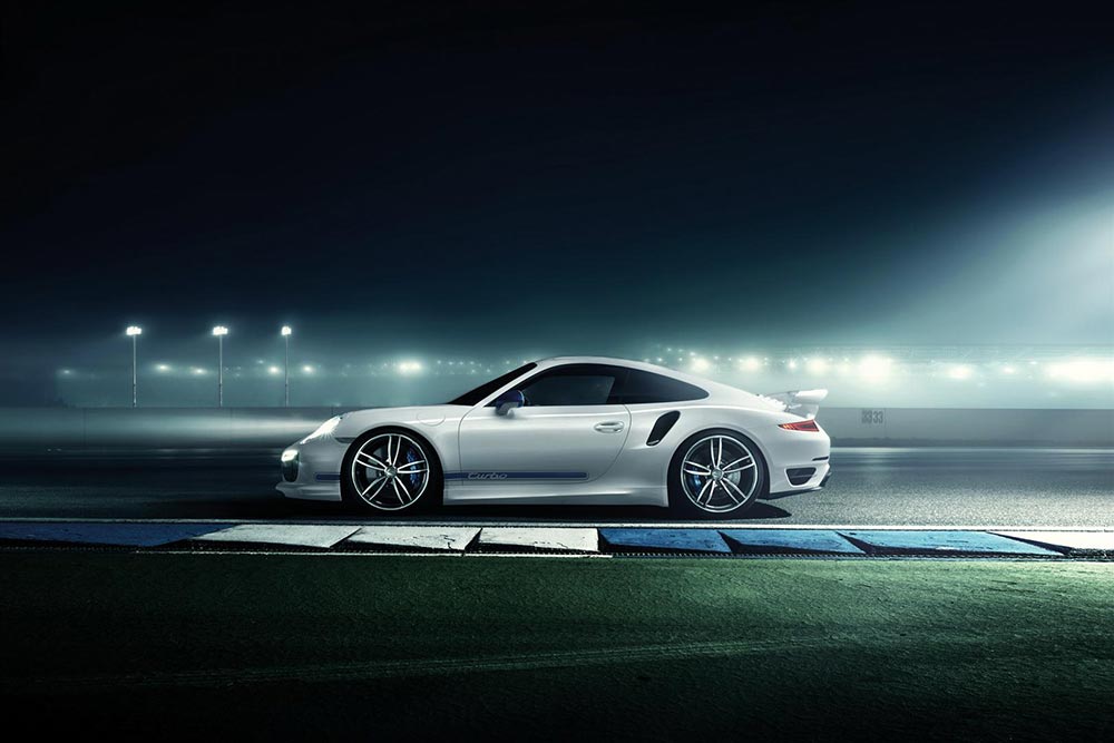 Porsche 911 Turbo with body kit made of carbon by TechArt 1