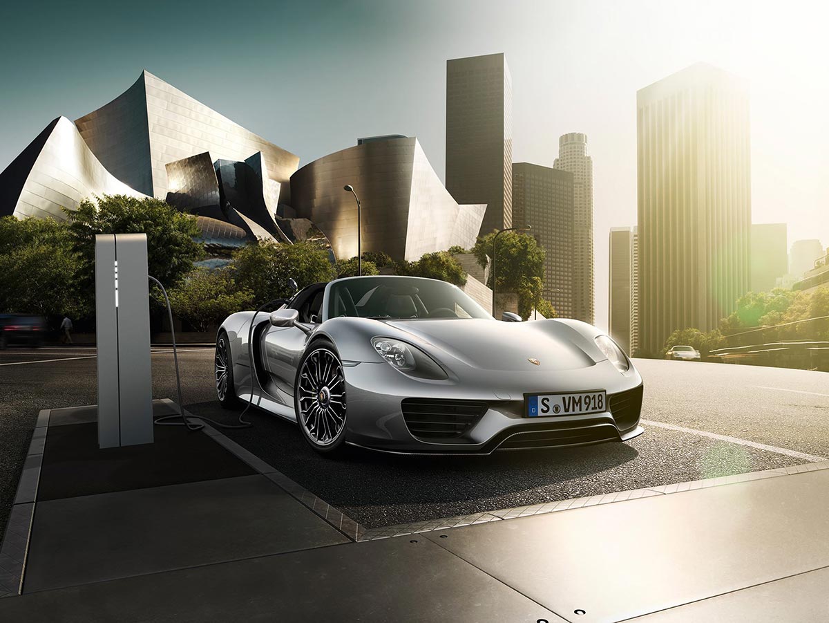 Porsche 918 Spyder bei Auto Guangzhou 2013 enthüllt 1