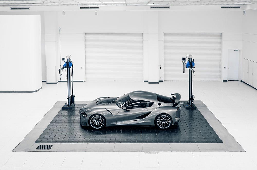 Toyota FT-1 Graphite Concept Debüt 15