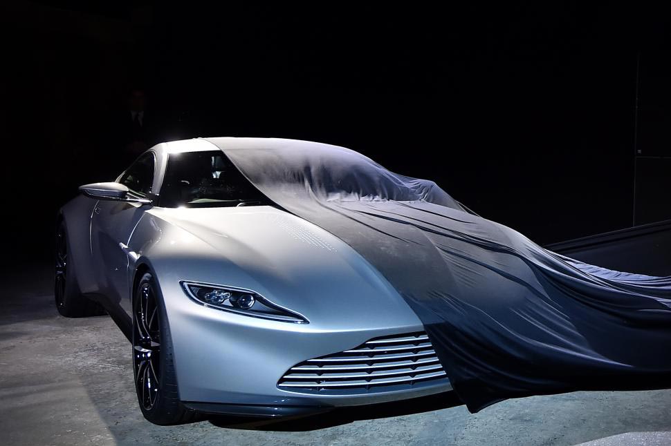 James Bonds neuer Aston Martin DB10 enthüllt 2