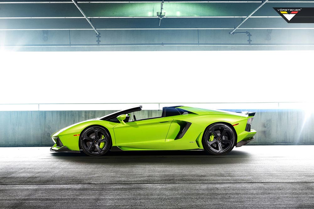 Aventador-V Roadster ‘The Hulk’ by Vorsteiner 3