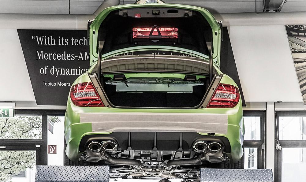 Süd-Afrika: 2015 Mercedes-Benz C63 AMG Coupé Legacy Edition 6