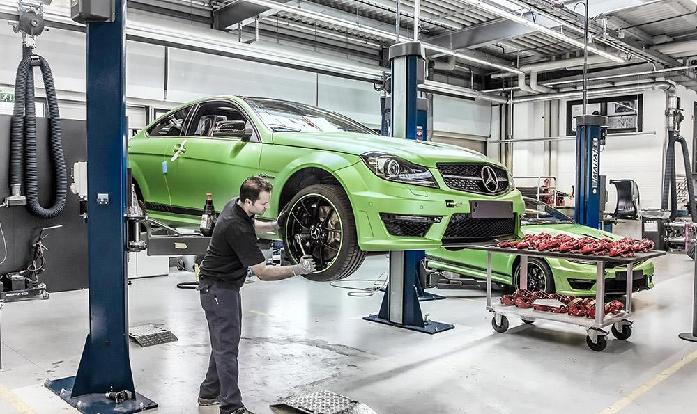 Süd-Afrika: 2015 Mercedes-Benz C63 AMG Coupé Legacy Edition 7