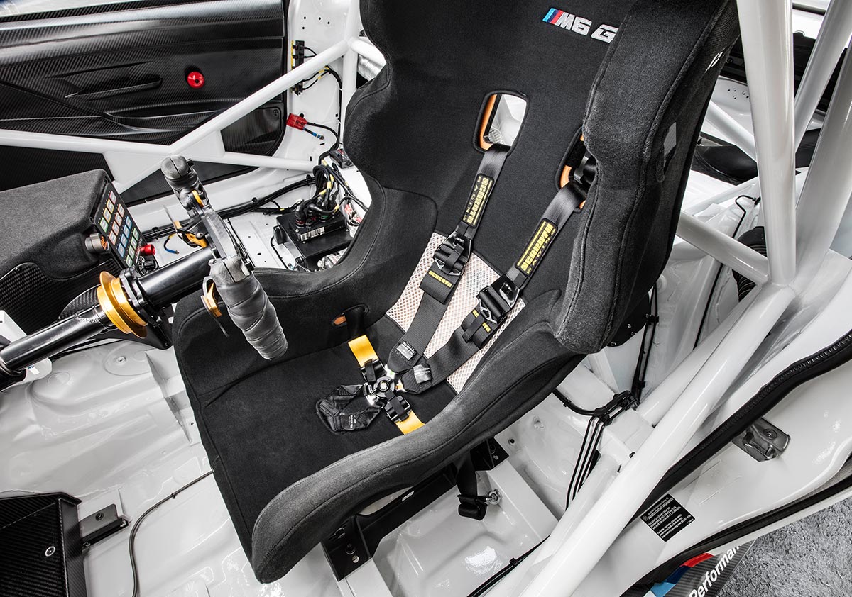 Auf zur Rennstrecke: Der Neue BMW M6 GT3 10