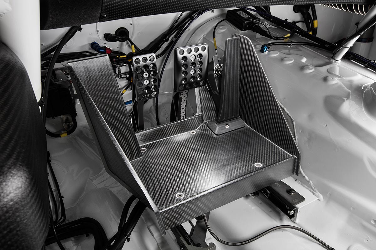 Auf zur Rennstrecke: Der Neue BMW M6 GT3 15