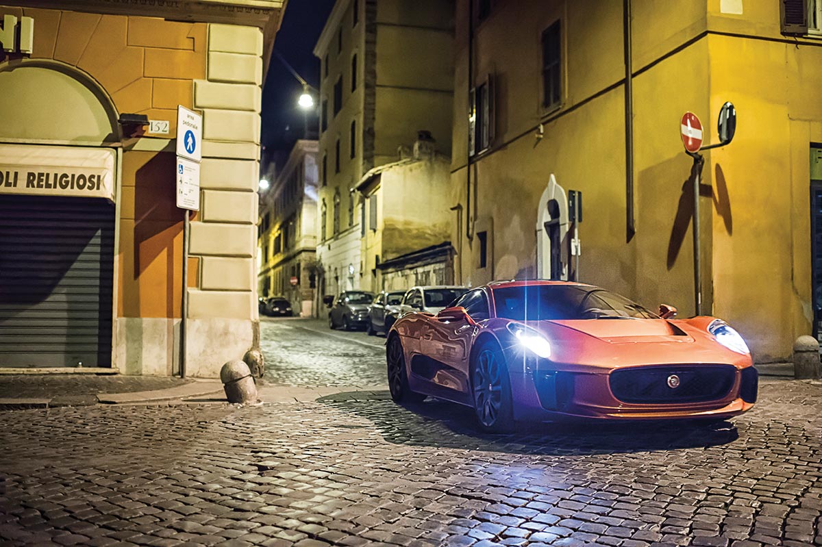 Jaguar C-X75 04