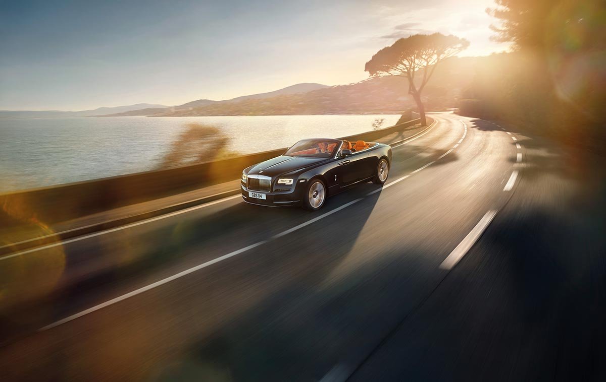 Homage to a life on the Côte d’Azur: The New Rolls-Royce Dawn 8