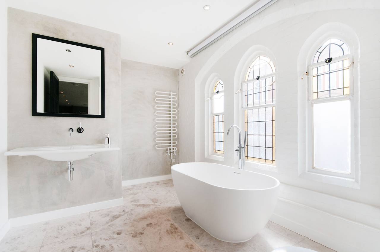 A massive London Church is transformed into a Luxury Home 6