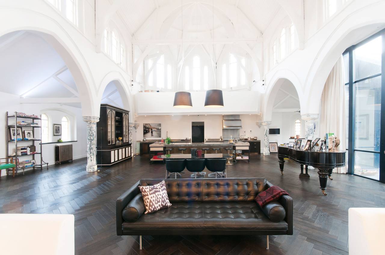 A massive London Church is transformed into a Luxury Home 1
