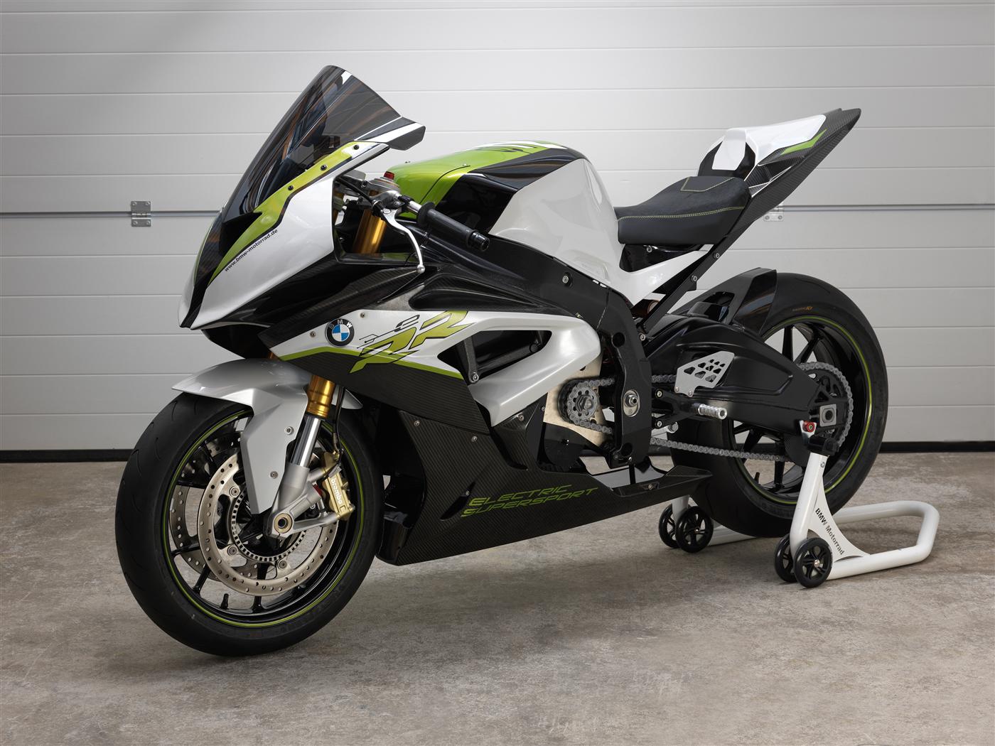 Die BMW eRR: Supersportdynamik und Zero Emission dank E-Antrieb 2