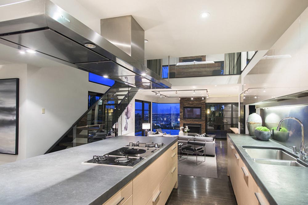 Calvin Harris Is Selling His $10 Million Hollywood Home 3