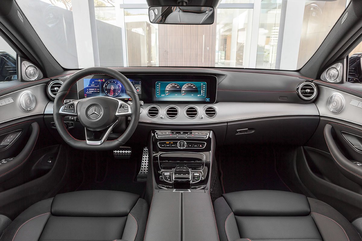 Der neue leistungsstarke Mercedes-AMG E 43 4MATIC 10