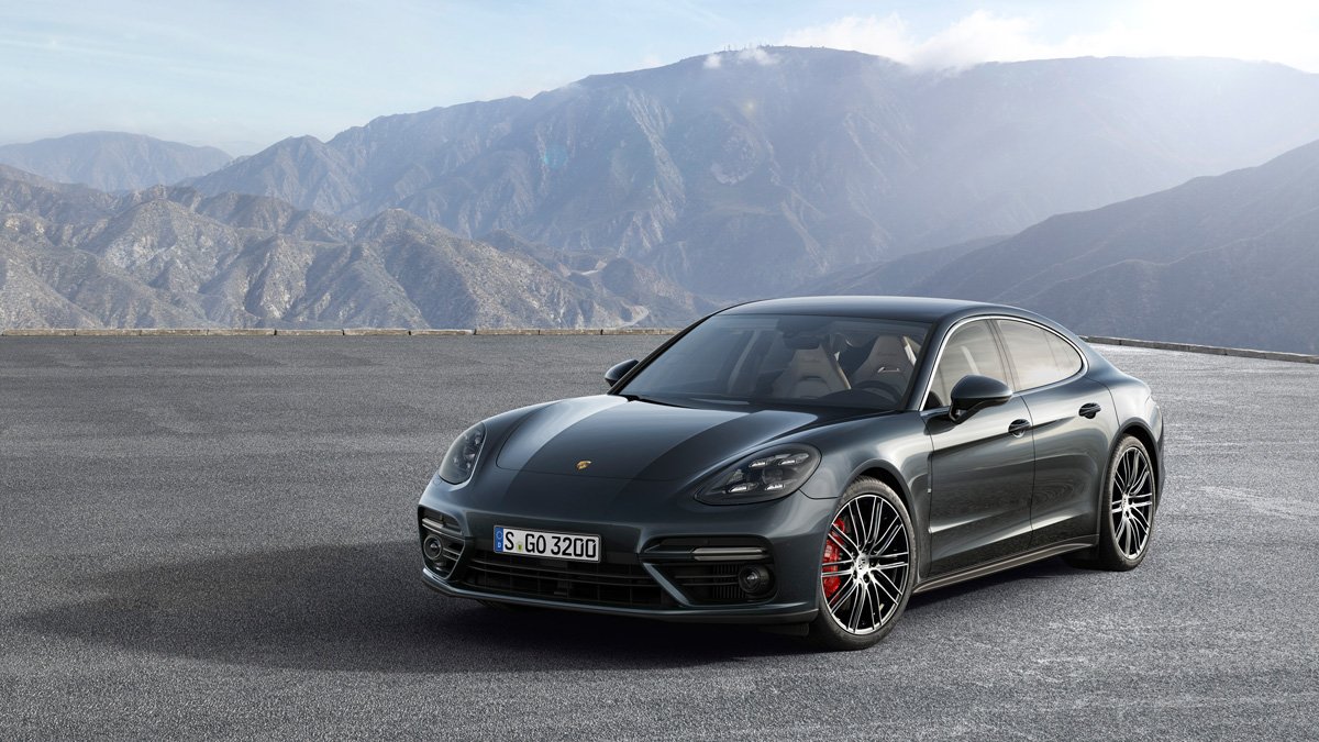 Porsche Panamera 01