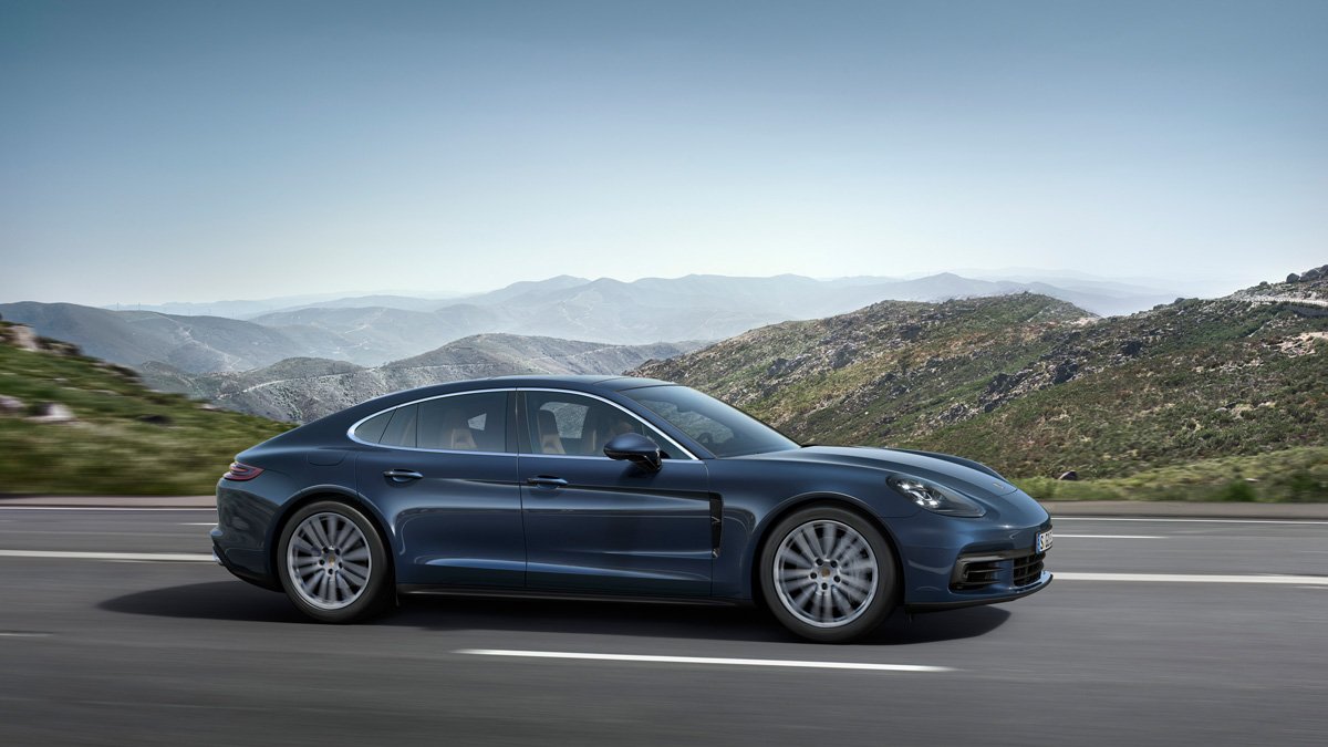 Porsche Panamera 14