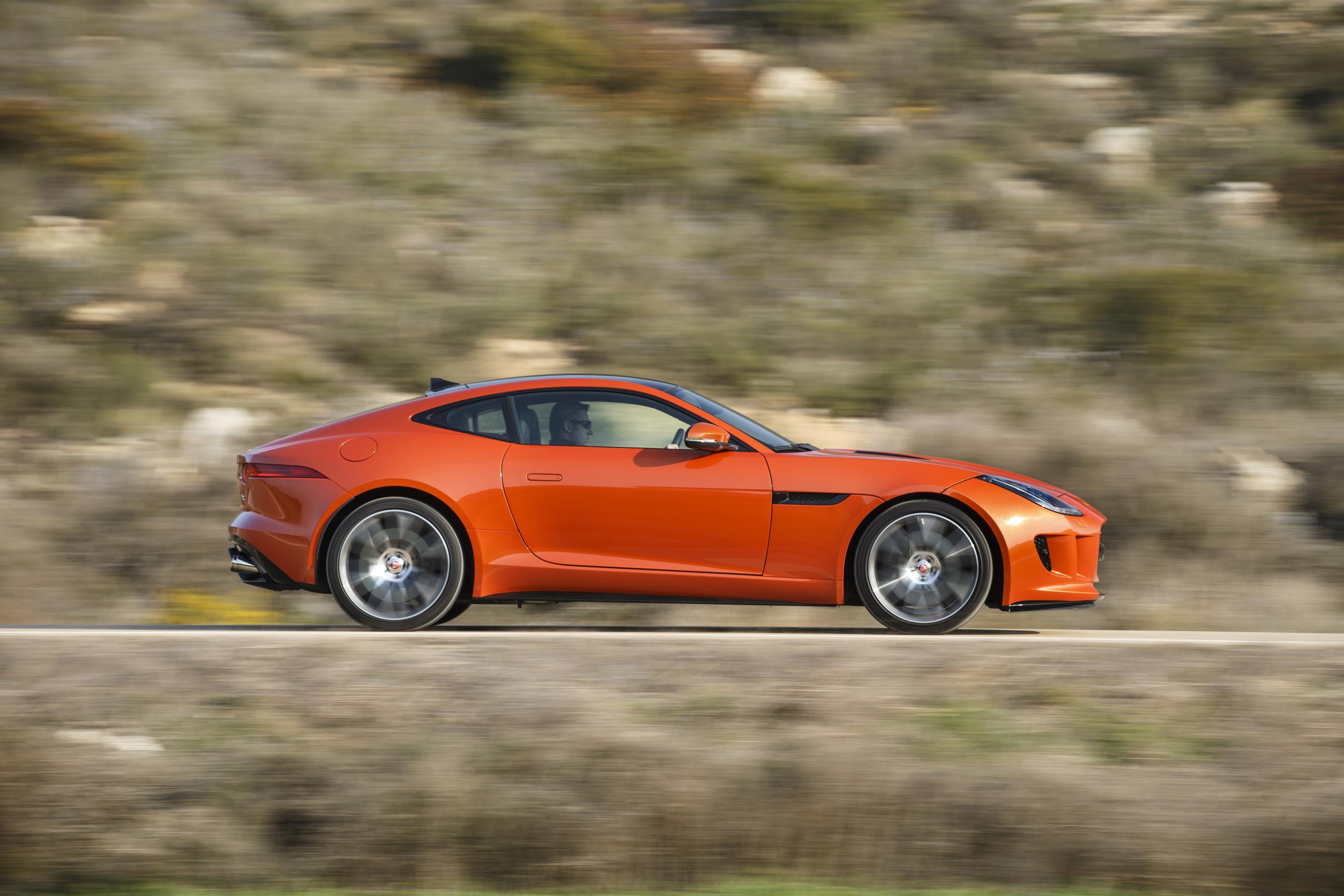 The Angry Cat – Jaguar F-Type R Coupe 6
