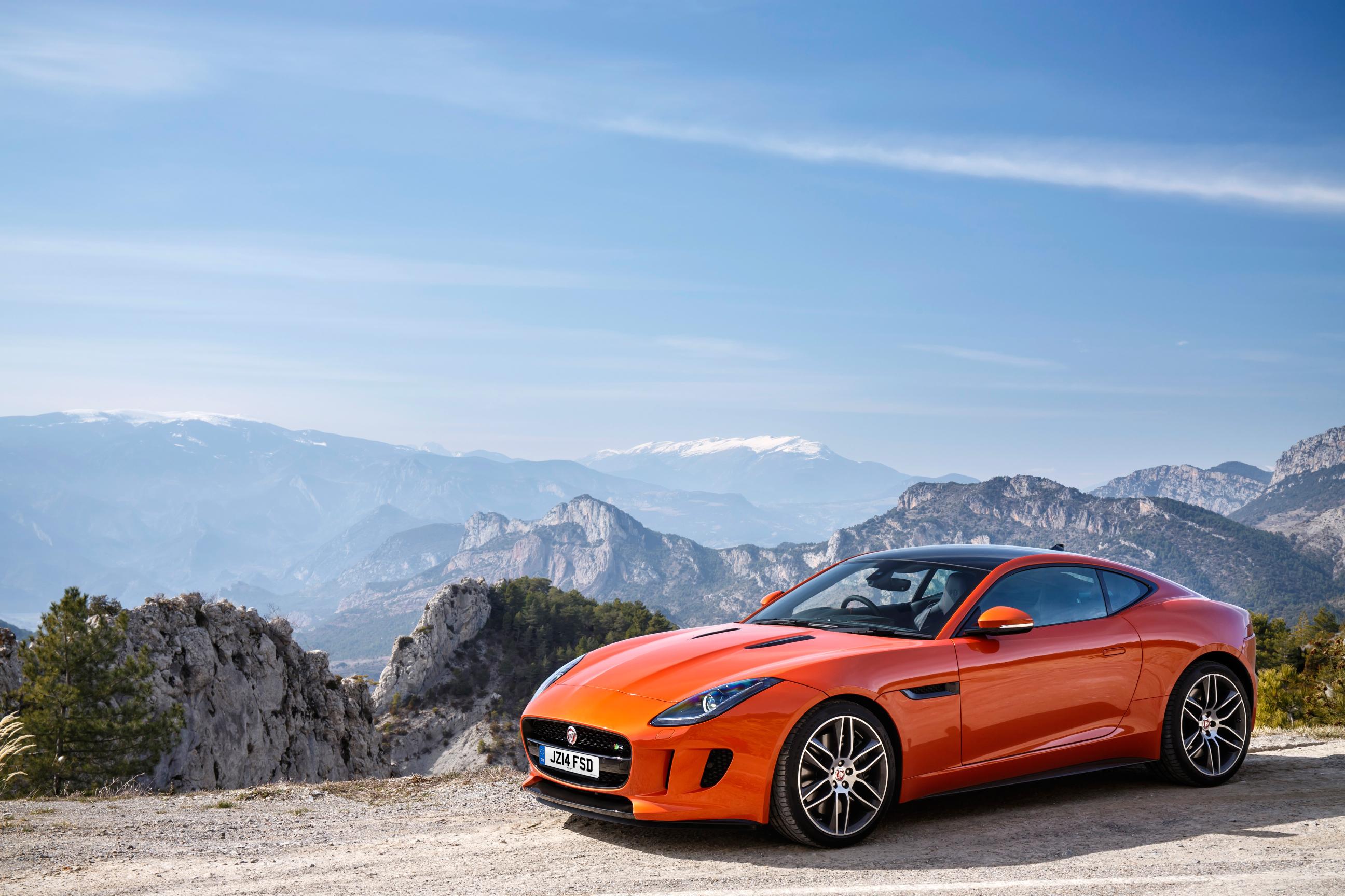 The Angry Cat – Jaguar F-Type R Coupe 10