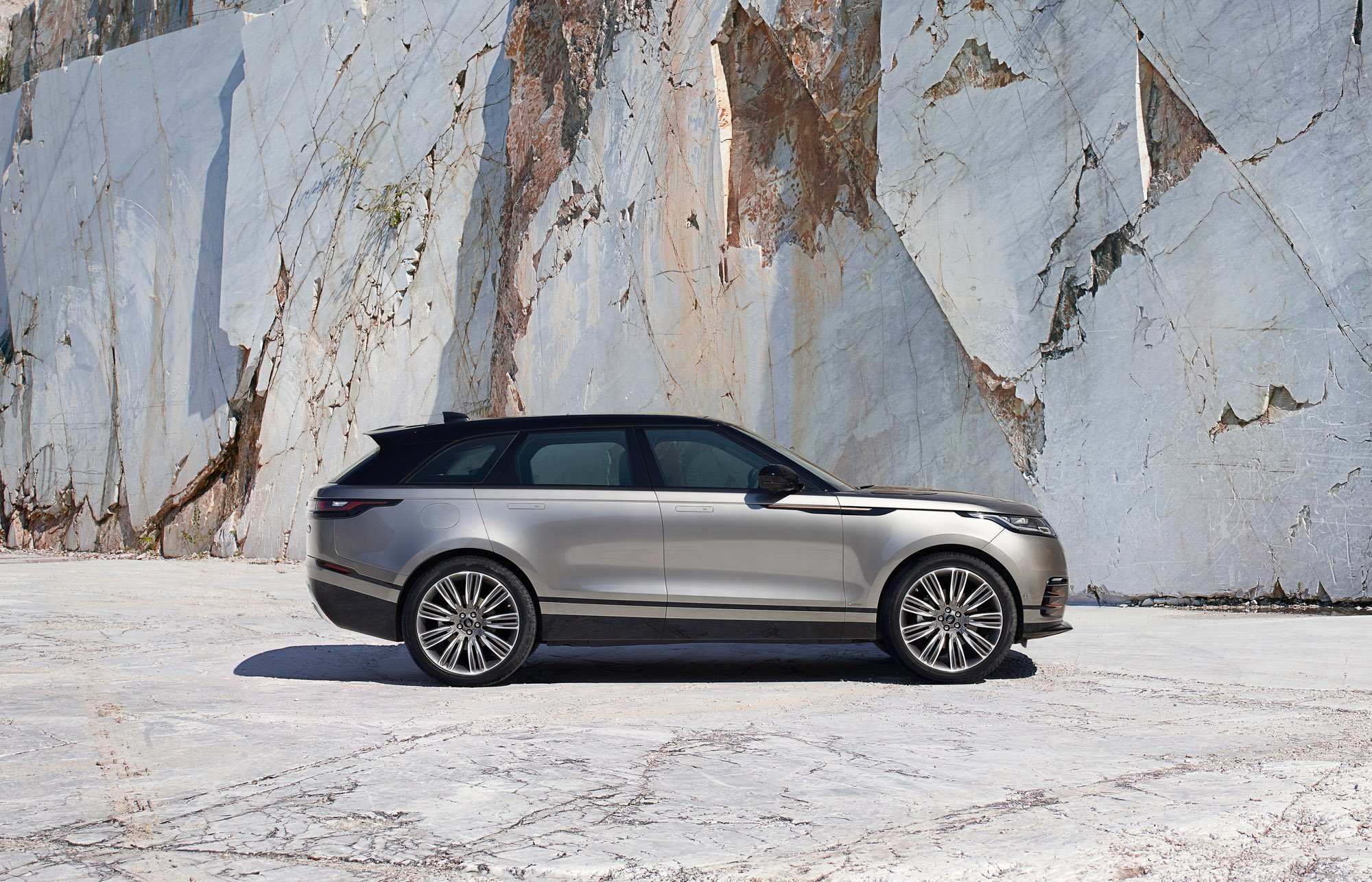 Range Rover Velar 06