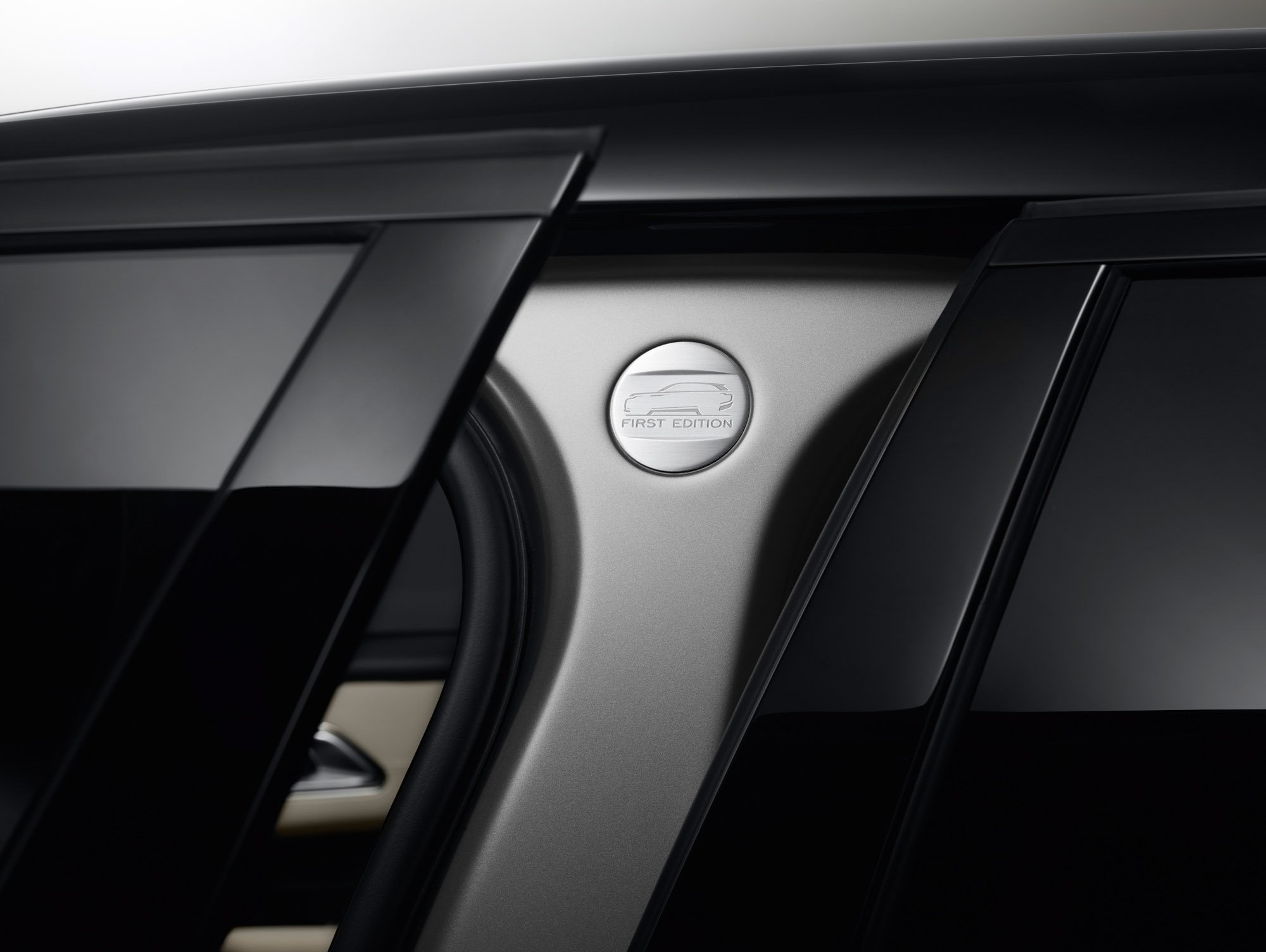 Range Rover Velar 08