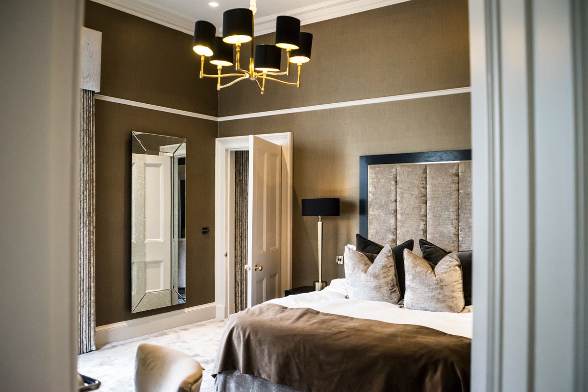 Staying at Carlowrie Castle, Edinburgh 21