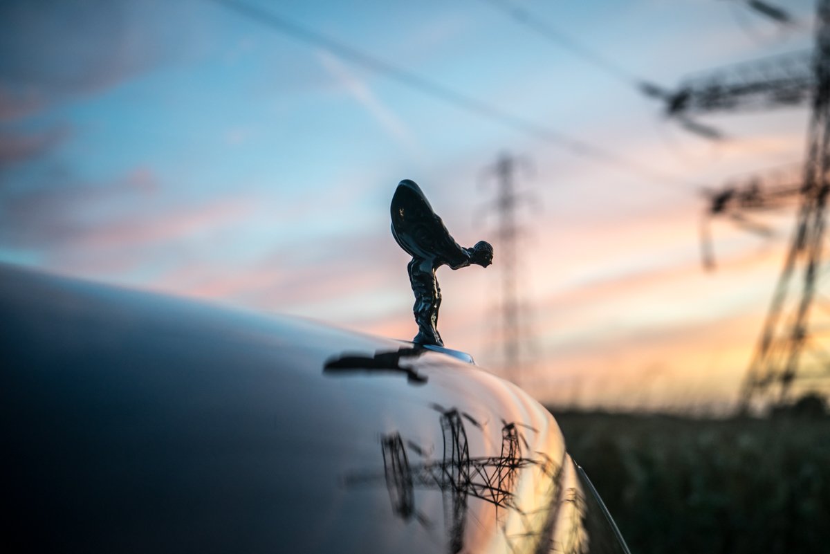 Disappearing Act in the Rolls-Royce Black Badge Ghost 4
