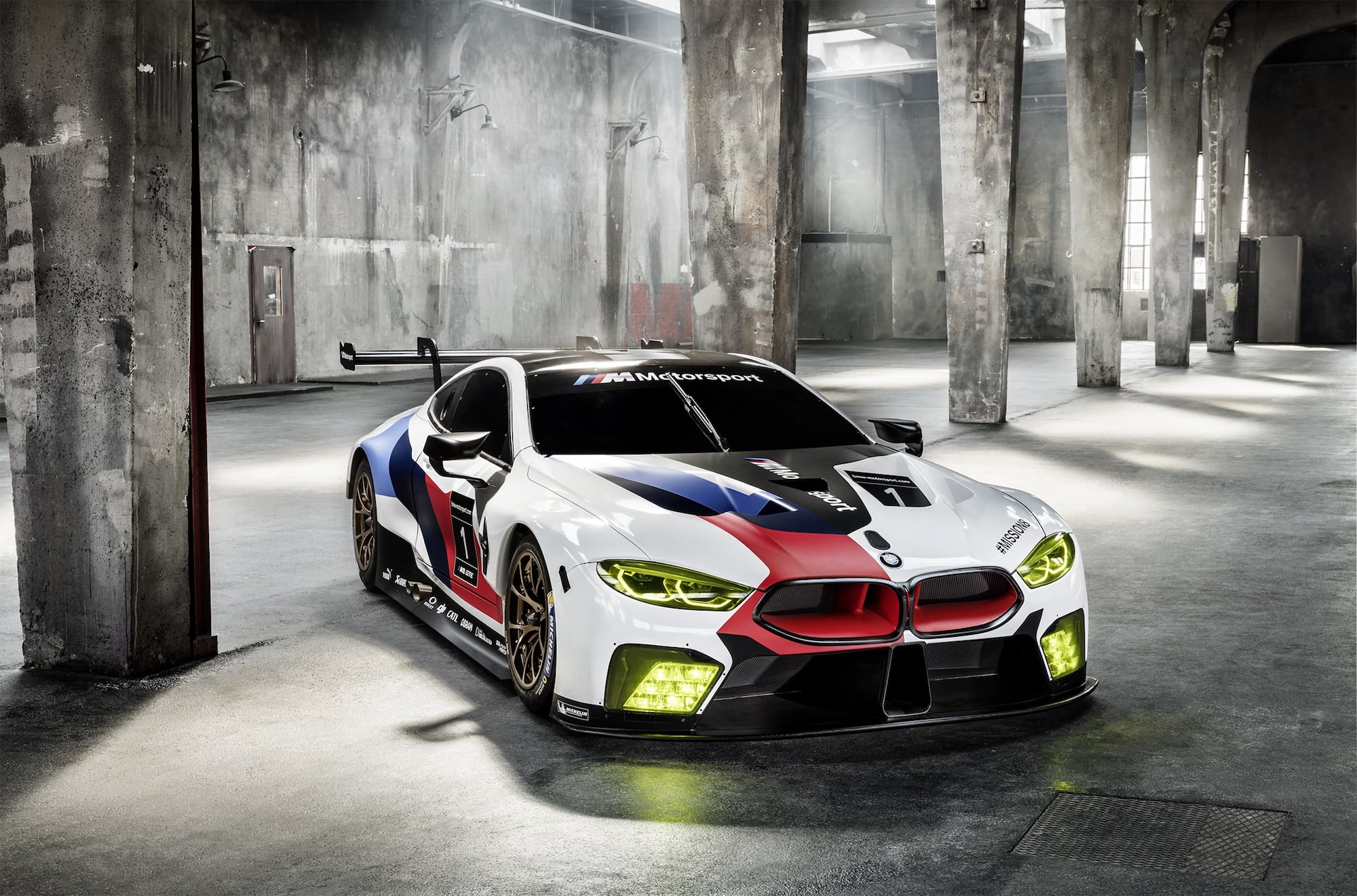 Technologie und Tradition: Das ist der neue BMW M8 GTE 4