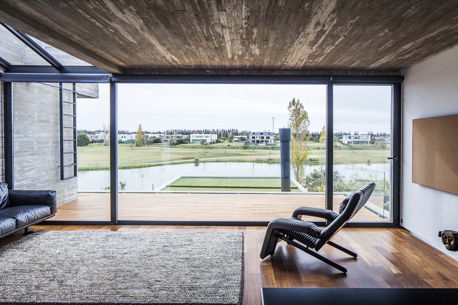 Modernes Betonhaus in Buenos Aires von REMY Architects 4