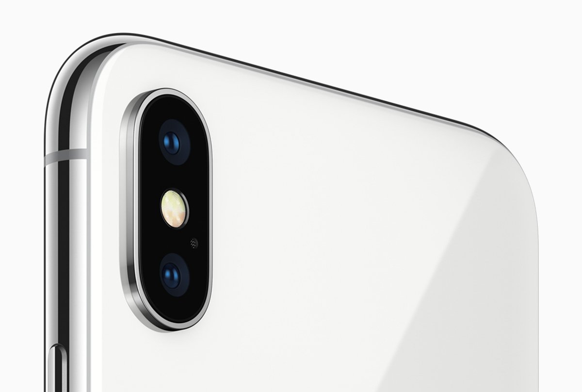 Should I Get The Apple iPhone X? 7