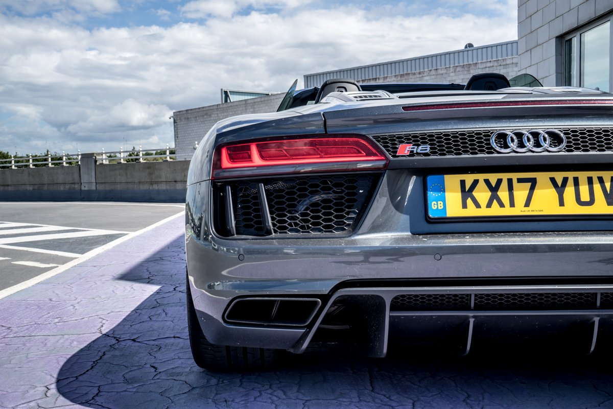 Daily Driving The Audi R8 Spyder 3