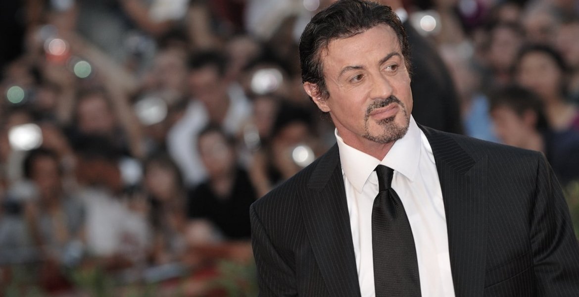 Vom Tellerwäscher zum Millionär: Die inspirierende Geschichte von Sylvester Stallone