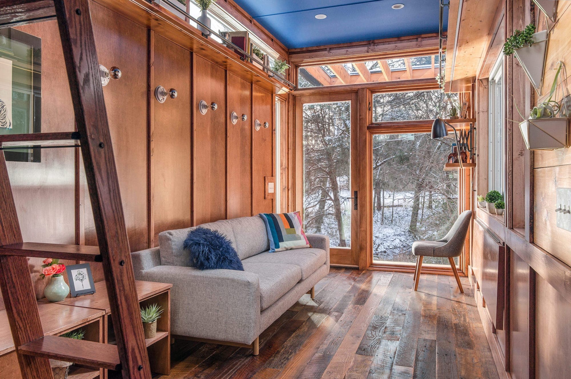 Ein sonderbares Refugium inmitten der Natur: The Cornelia Tiny House
